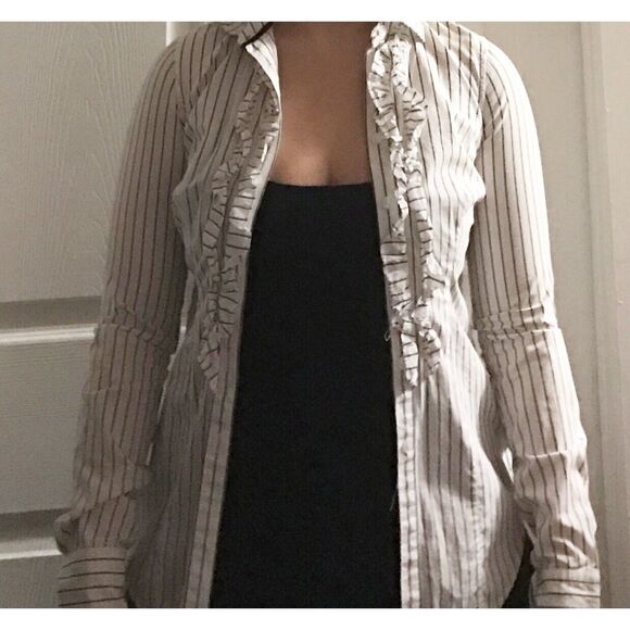 ✨American Eagle Button Up Ruffle Shirt✨ - Picture 5 of 5